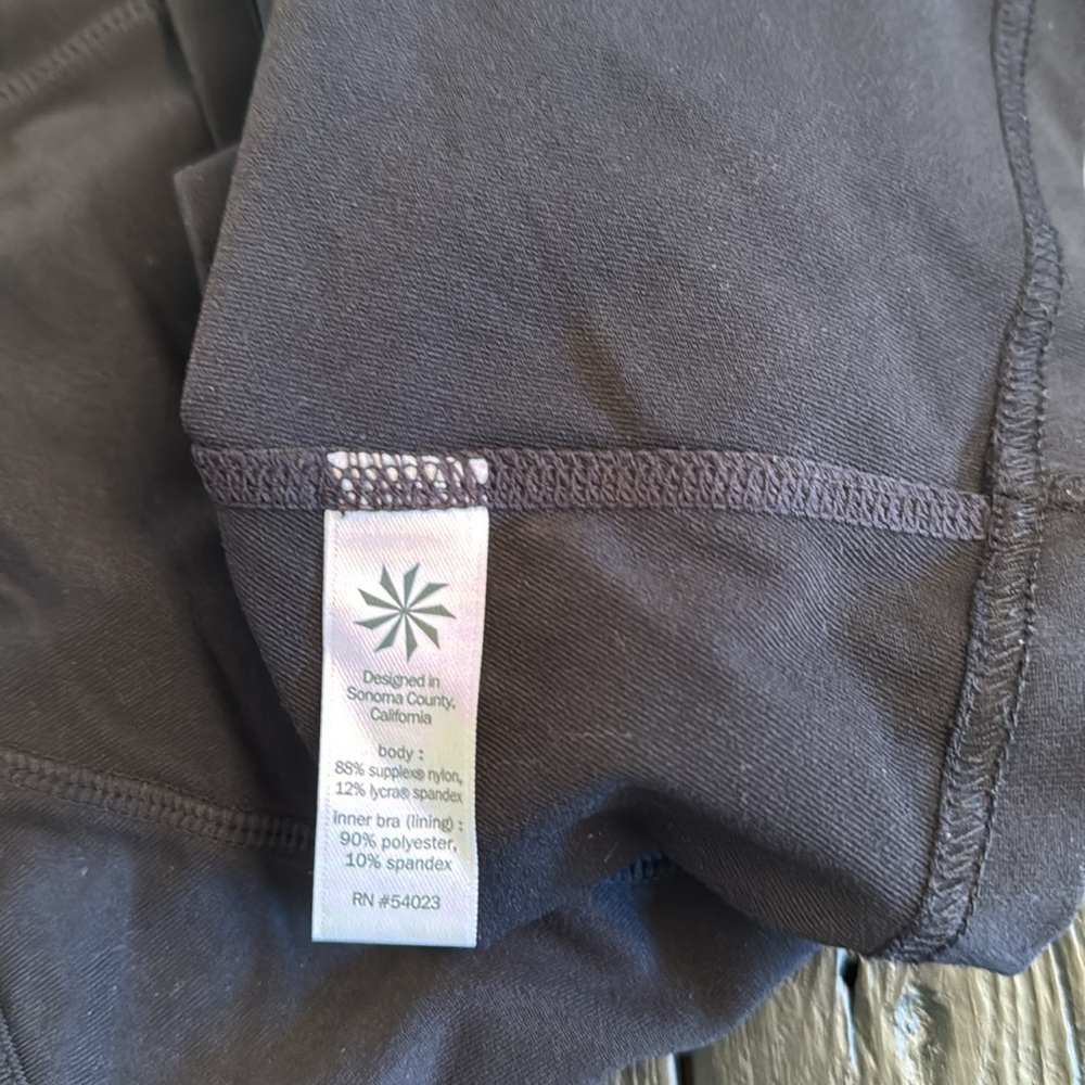 Athleta black strappy racerback tank - Picture 4 of 4